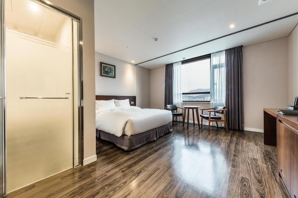 Cs Premier Hotel Seoel Buitenkant foto